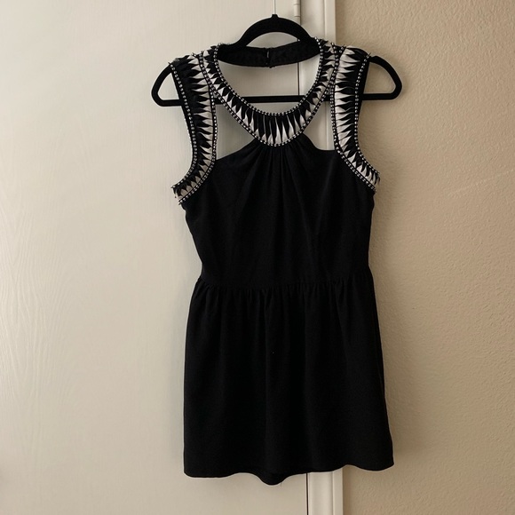 Black Parker dress - Picture 2 of 2